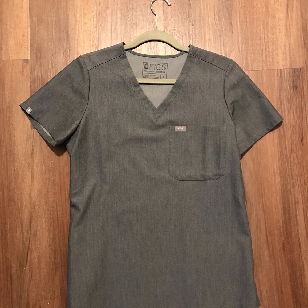 Figs Gray Small Top
